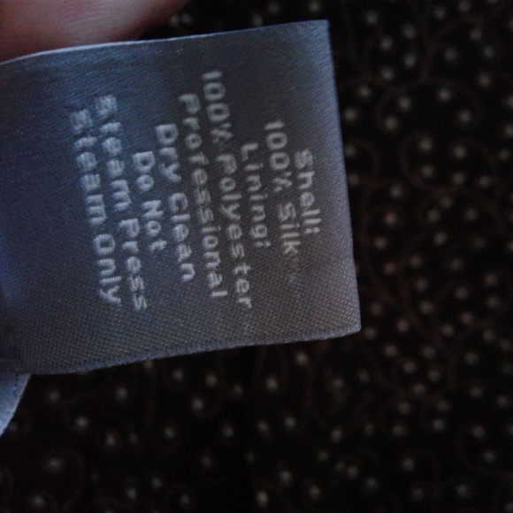 Pure Silk Ann Taylor Top - Picture 7 of 7